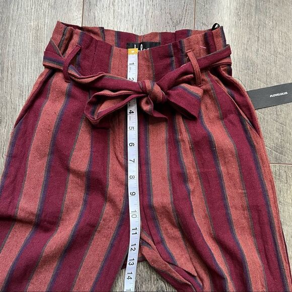 NWT Lulus Renfroe Burgundy Striped Pants Paper Bag Wide Leg Raw Hem Belted XS - Picture 10 of 11